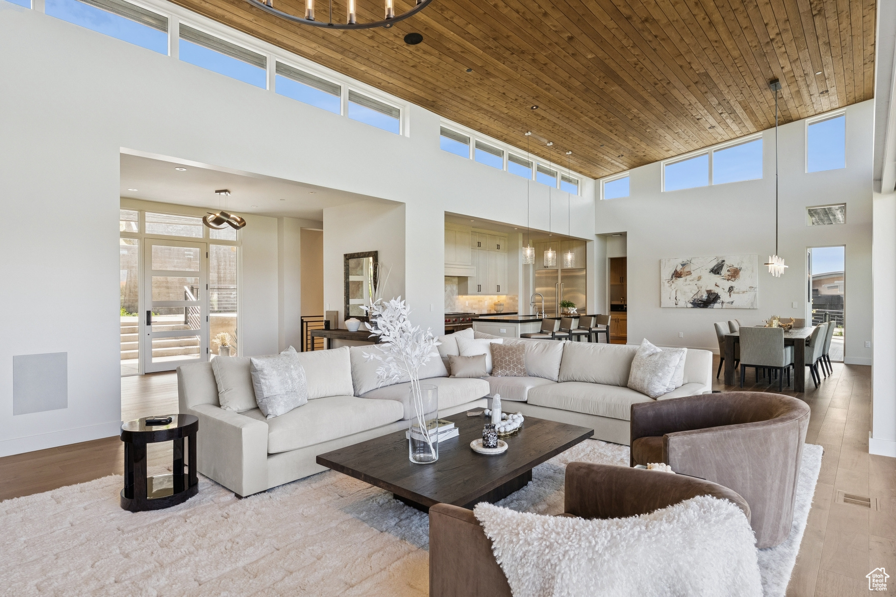 PINNACLE AT PROMONTORY - Residential