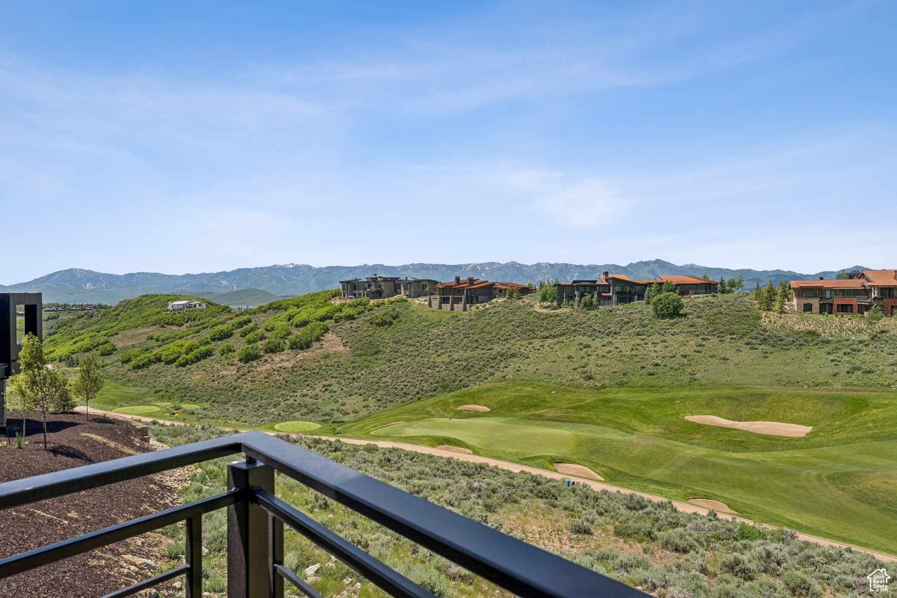 PINNACLE AT PROMONTORY - Residential