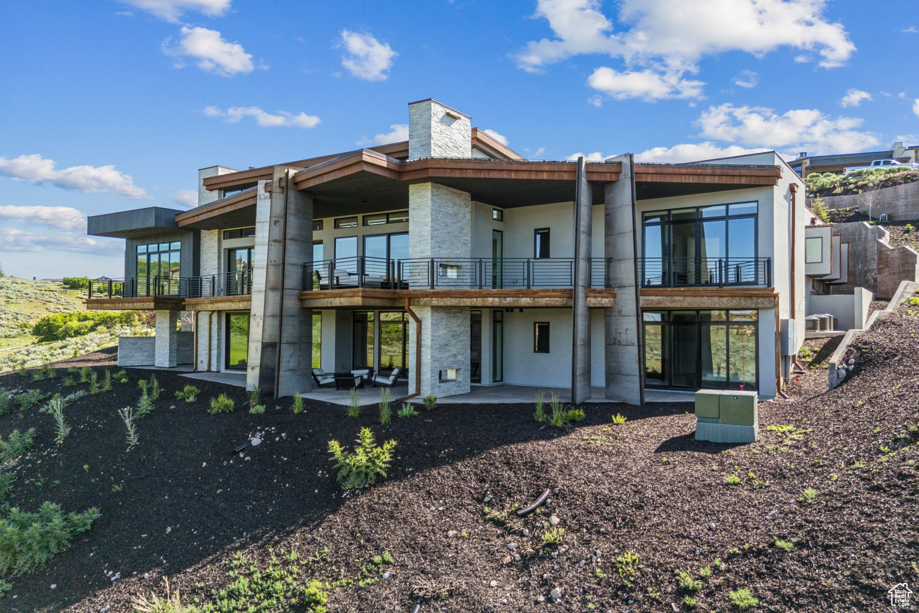 PINNACLE AT PROMONTORY - Residential