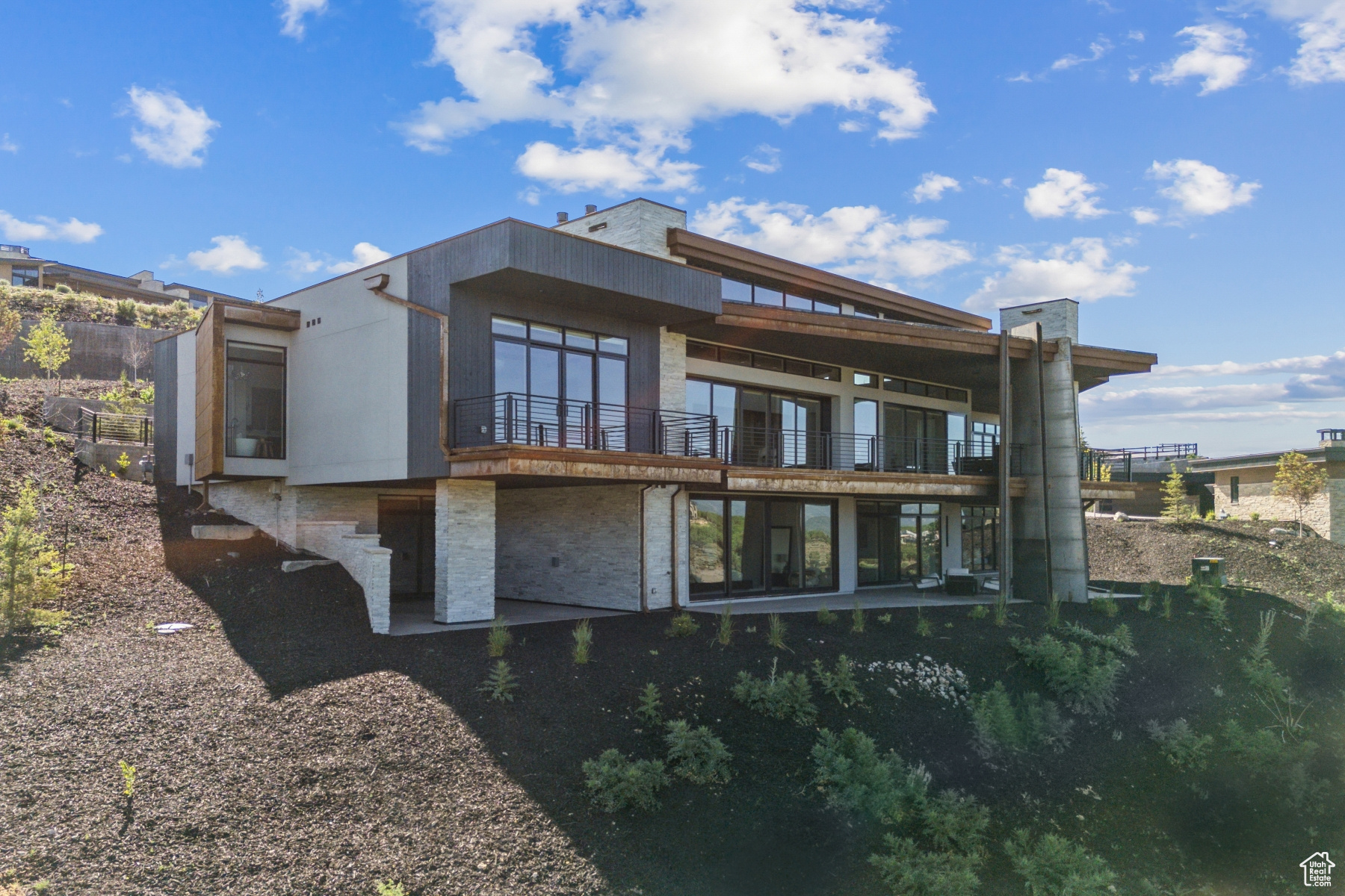 PINNACLE AT PROMONTORY - Residential