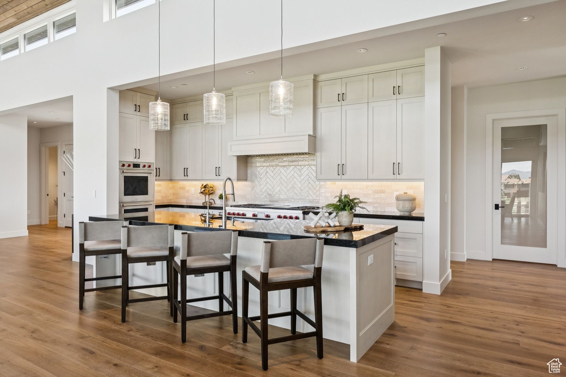 PINNACLE AT PROMONTORY - Residential