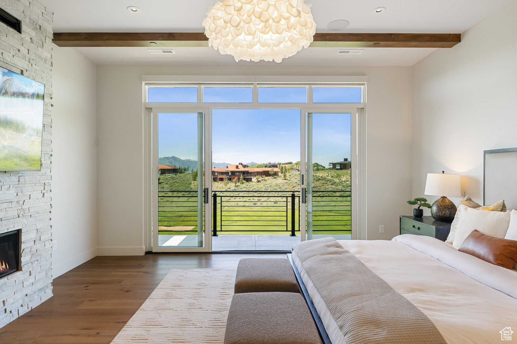 PINNACLE AT PROMONTORY - Residential