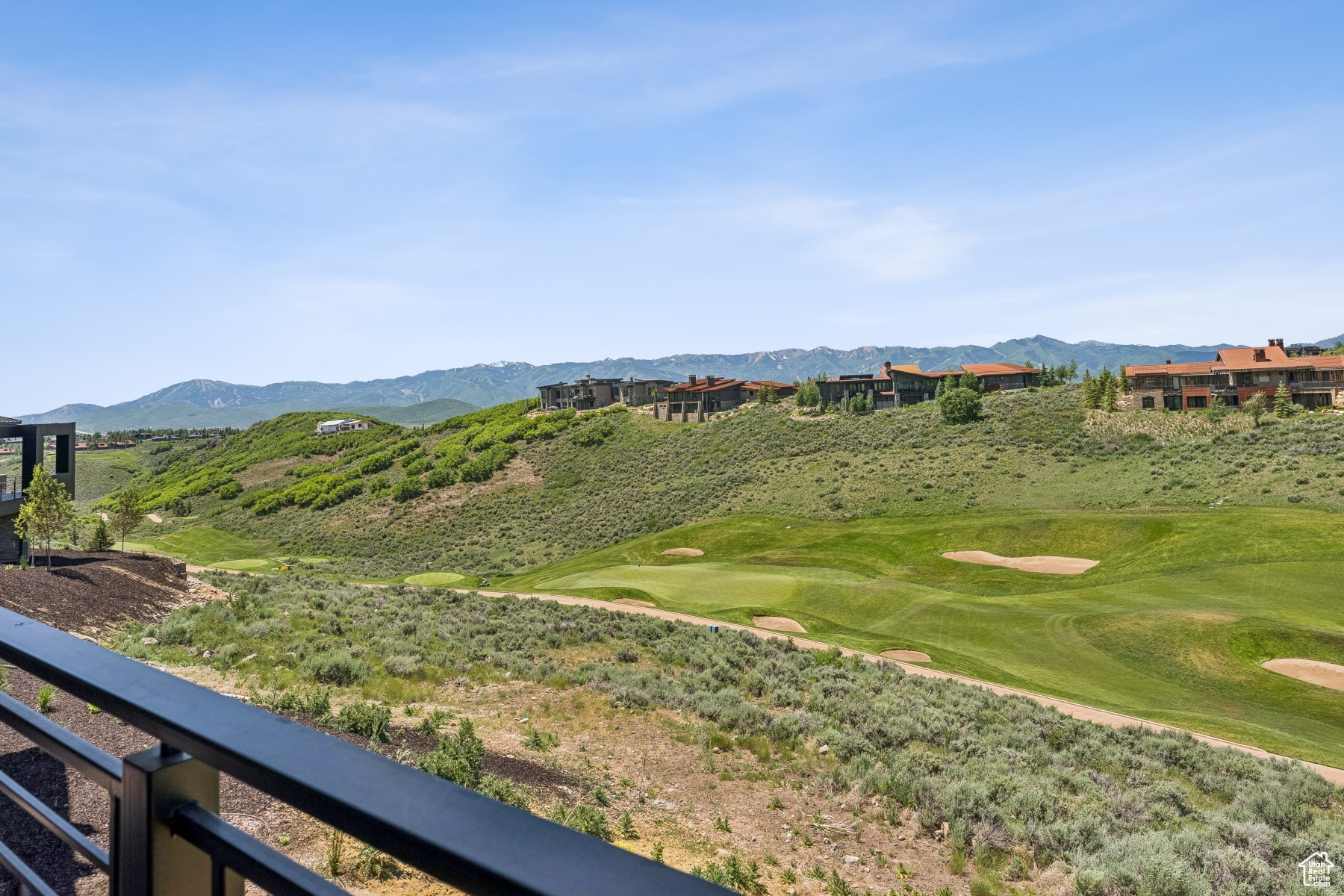 PINNACLE AT PROMONTORY - Residential