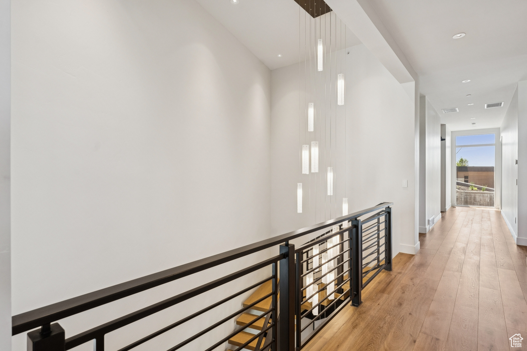 PINNACLE AT PROMONTORY - Residential