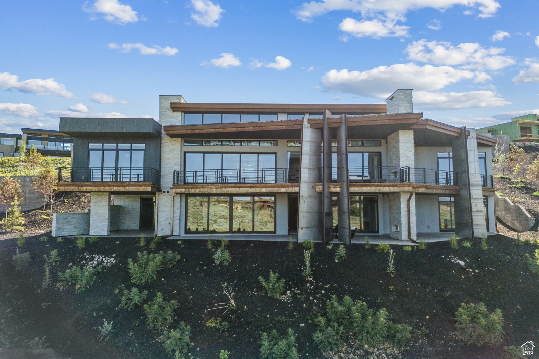 PINNACLE AT PROMONTORY - Residential