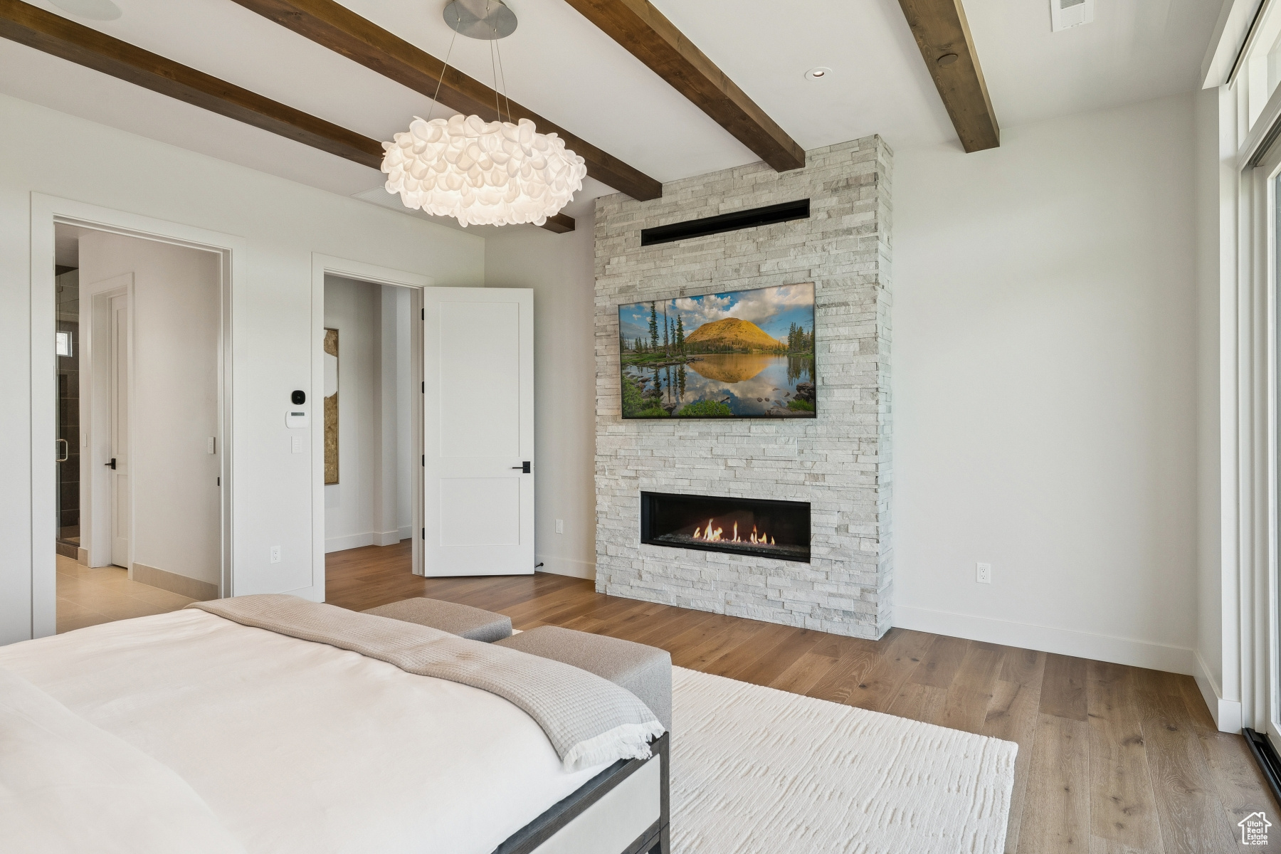 PINNACLE AT PROMONTORY - Residential