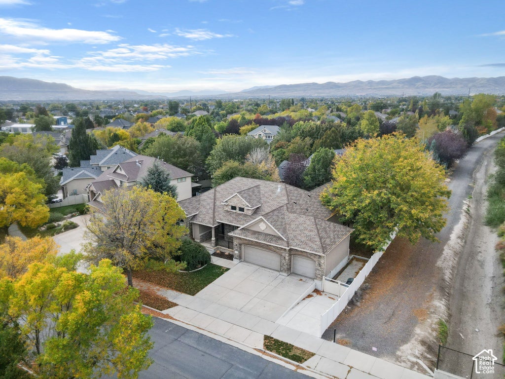 Photo of 3013 W ALTA PEAK RD, South Jordan, UT 84095 (MLS # 2192342)