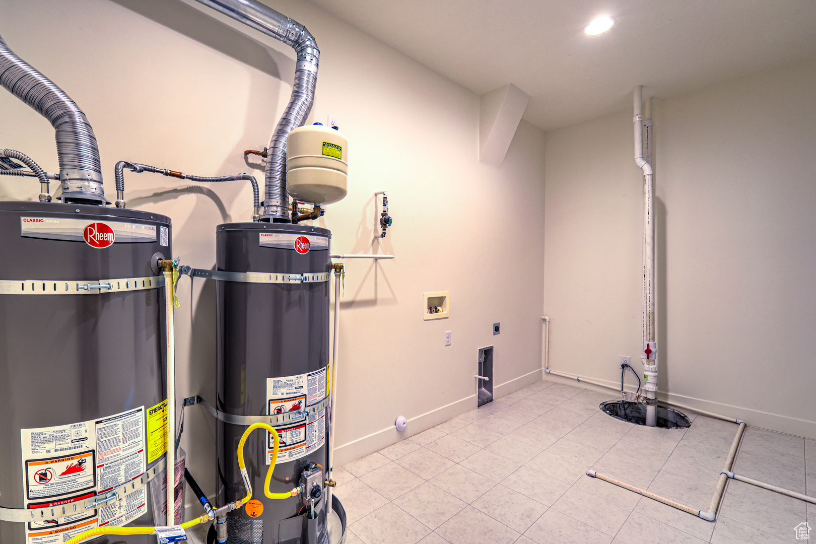 SOUTH RIM AT FOREMASTER RIDGE PH 2 - Residential