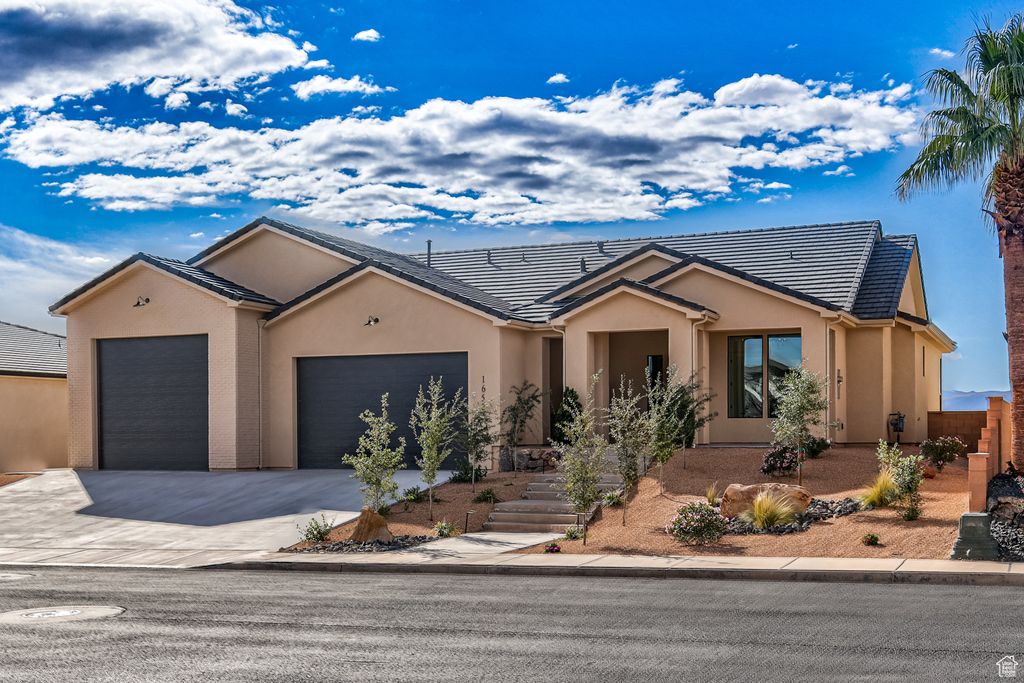 Photo of 1652 E HOWARD LN, Saint George, UT 84790 (MLS # 2119393)