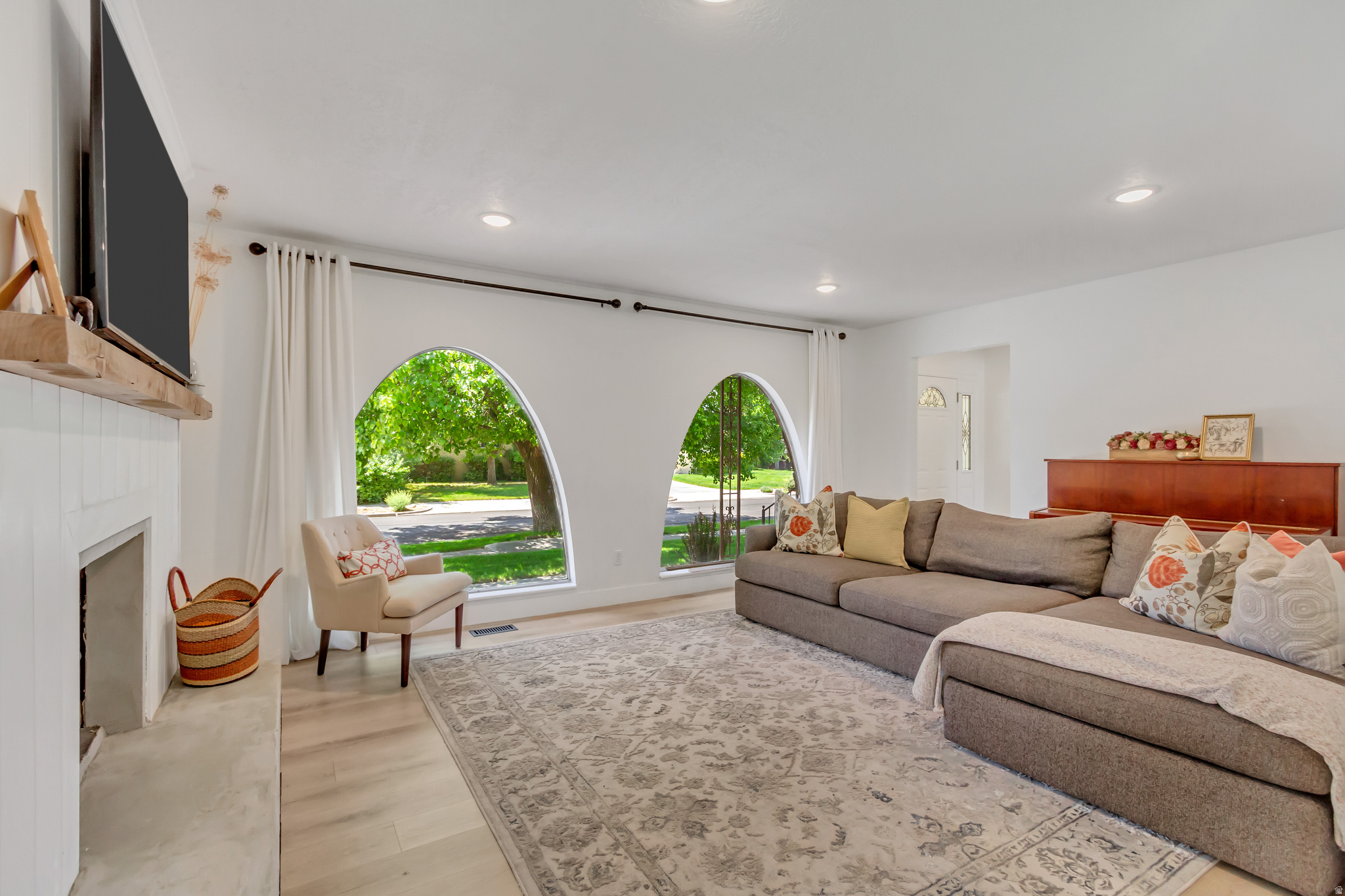 WOODHAVEN - Residential