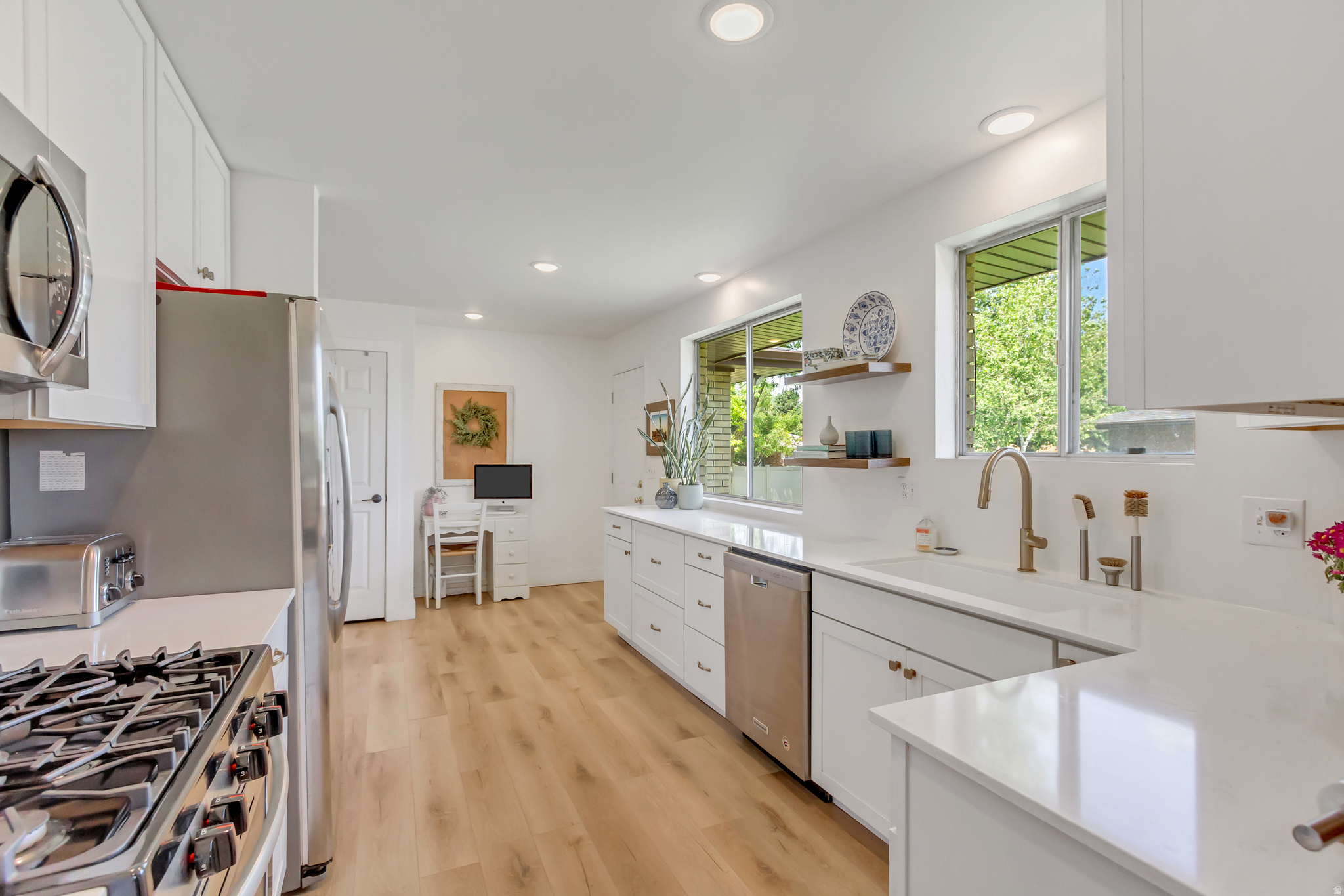 WOODHAVEN - Residential
