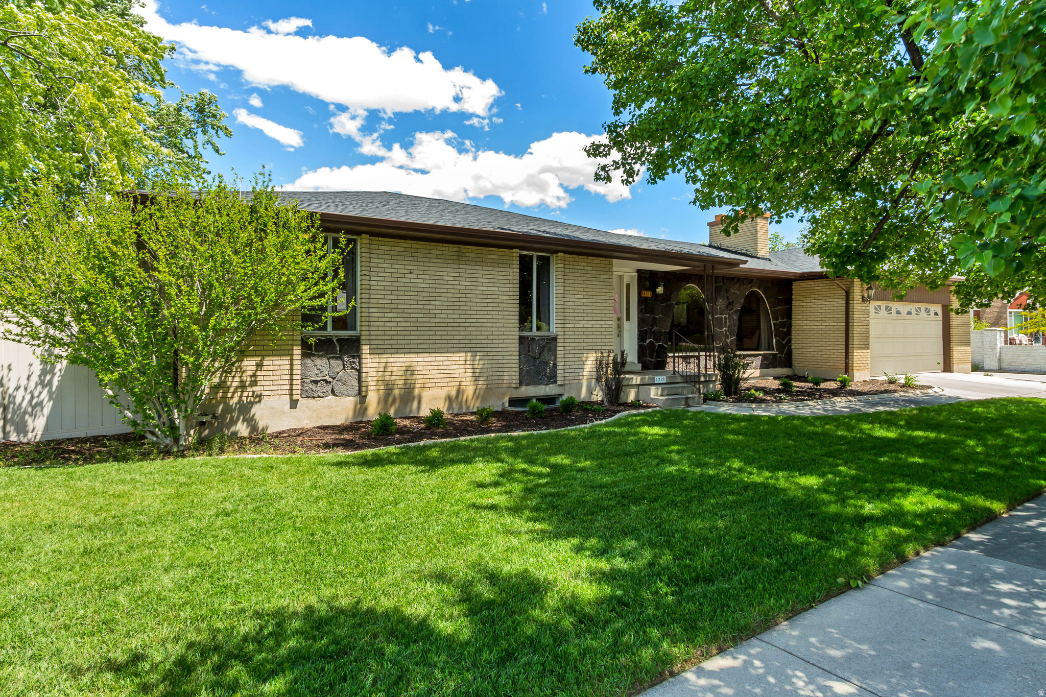 WOODHAVEN - Residential