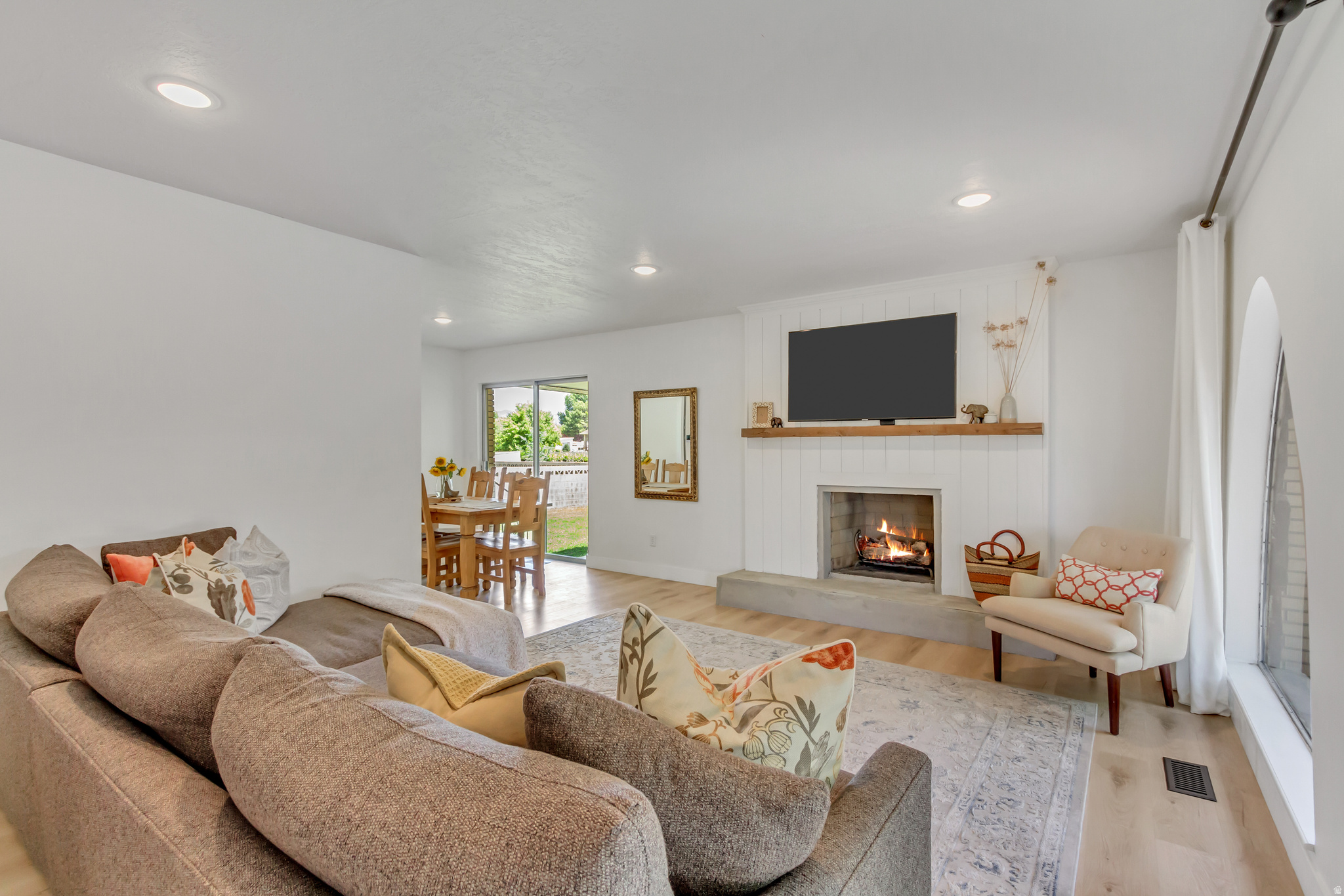 WOODHAVEN - Residential