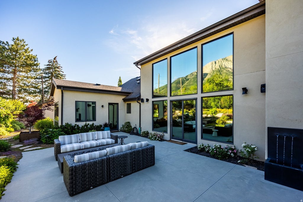 Photo of 3756 E LOIS LN, Millcreek, UT 84124 (MLS # 2166253)