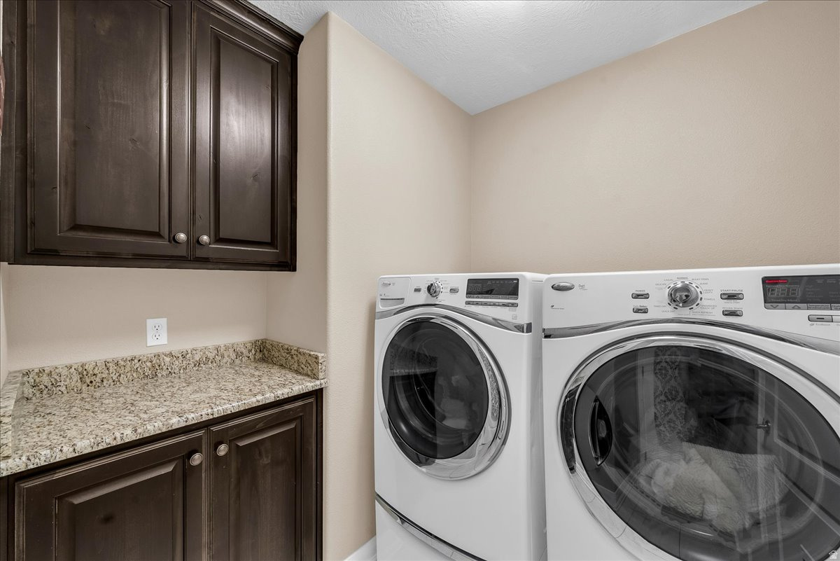 HILLCREST SUBDIVISION - Residential