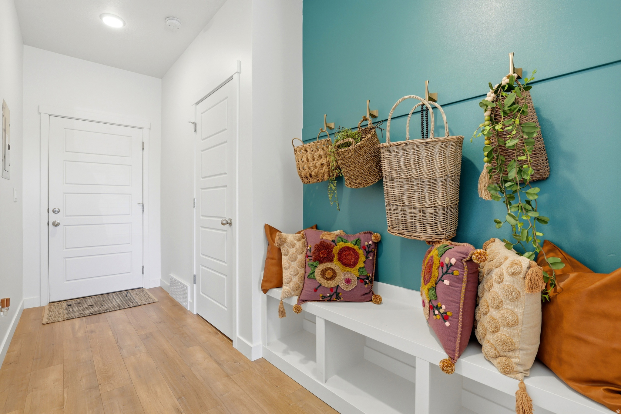 GENTILE STATION - Residential