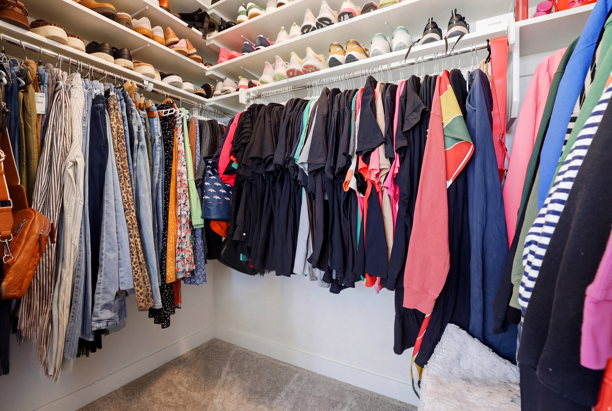 GENTILE STATION - Residential