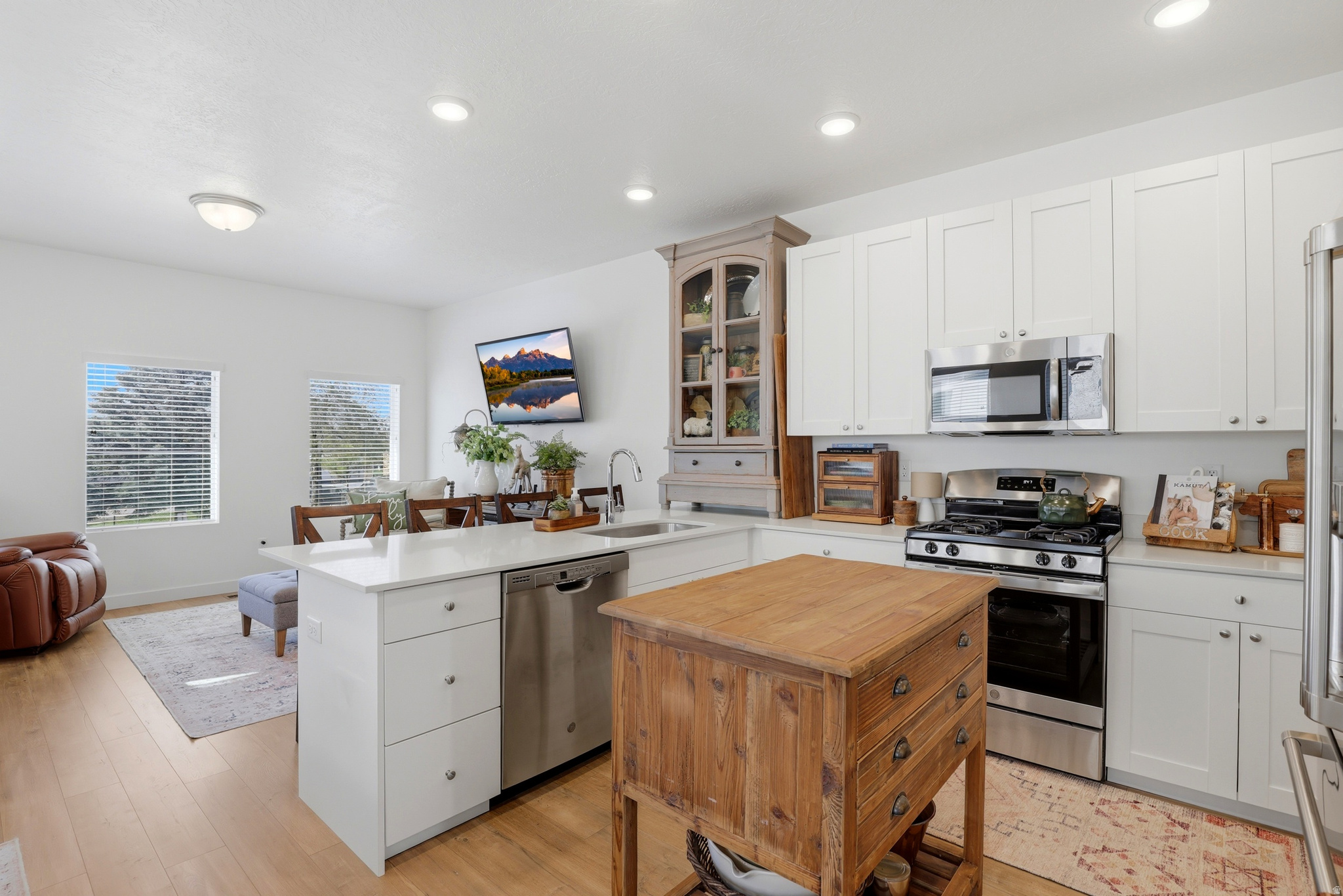 GENTILE STATION - Residential