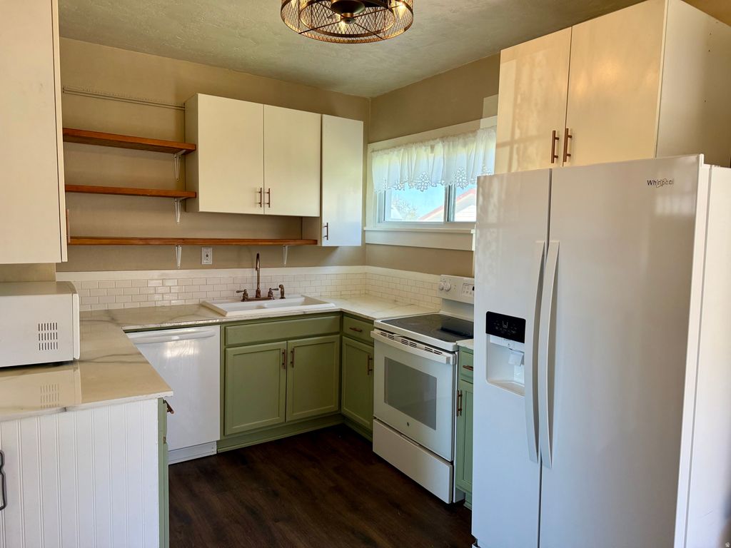 Photo of 217 W 100 N, Smithfield, UT 84335 (MLS # 2151813)