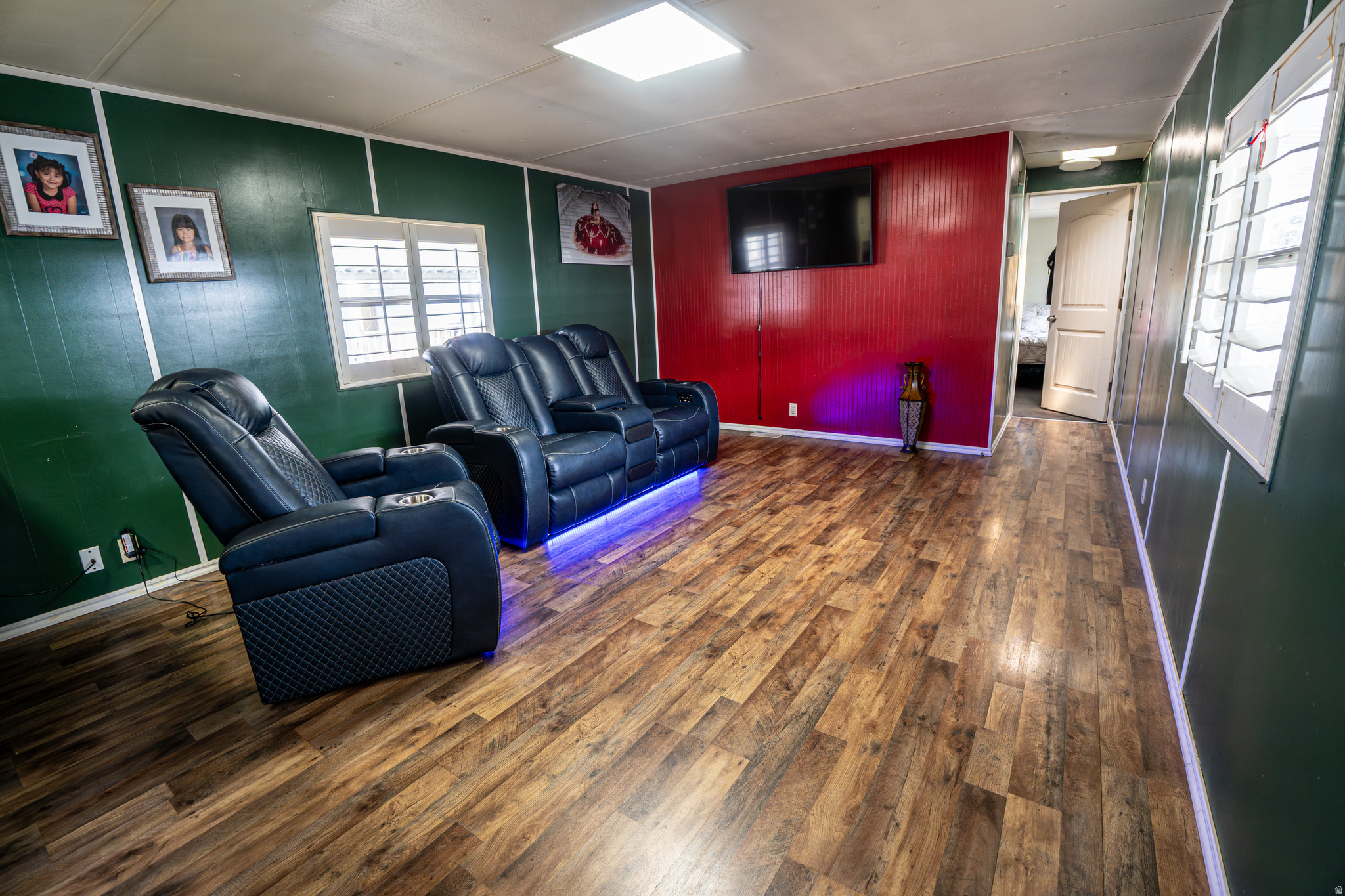 WINDSOR ESTATES - Residential