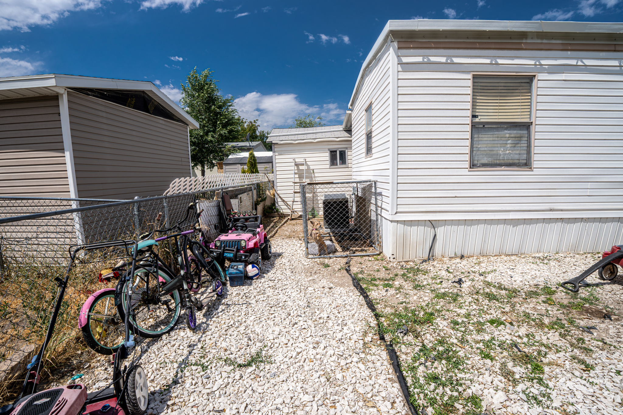 WINDSOR ESTATES - Residential