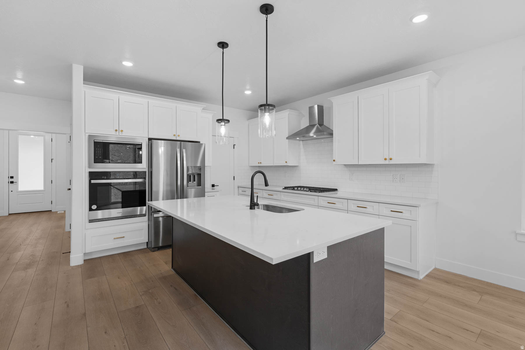 VISTAS AT SUMMIT RDG - Residential