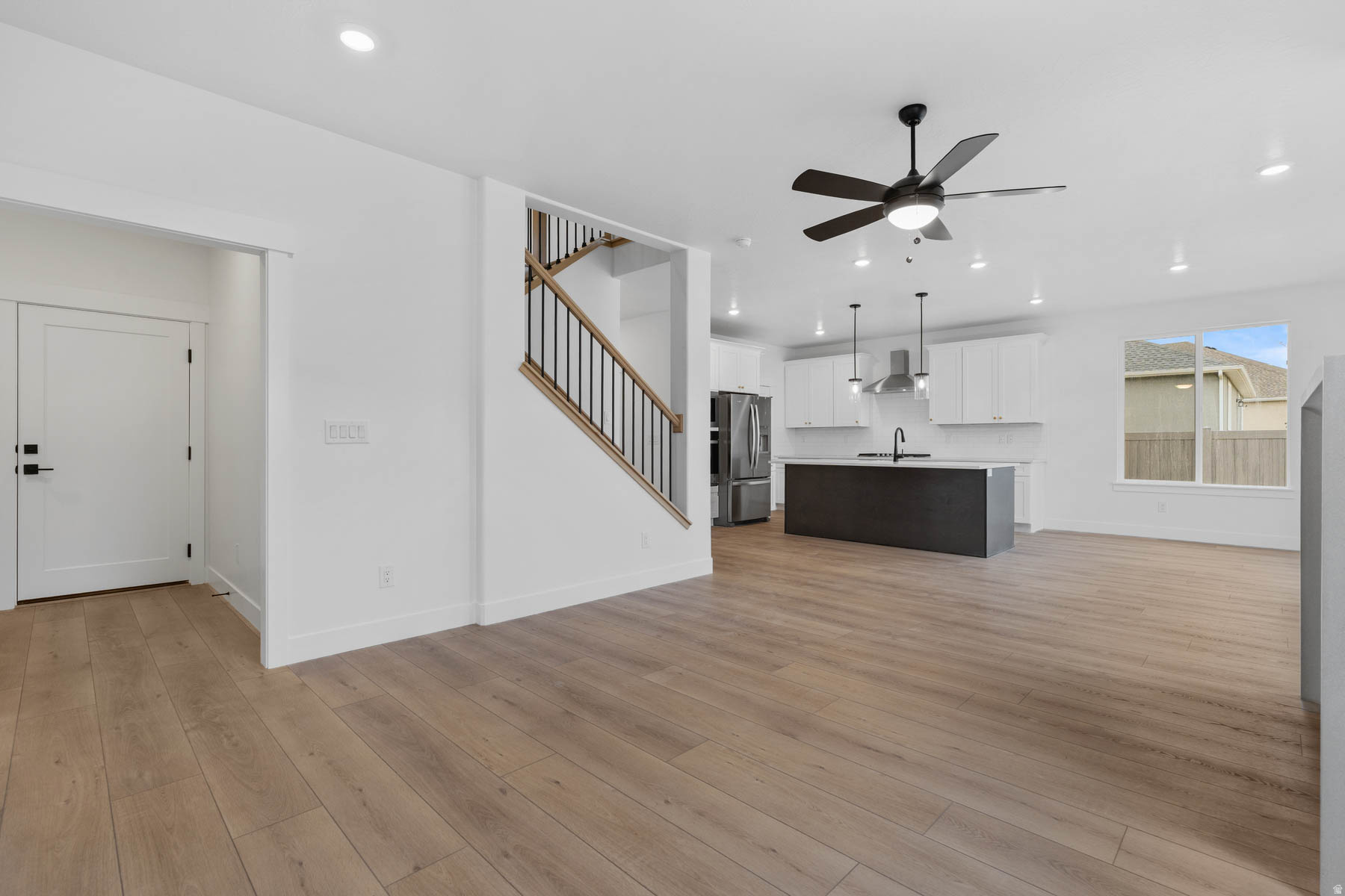 VISTAS AT SUMMIT RDG - Residential