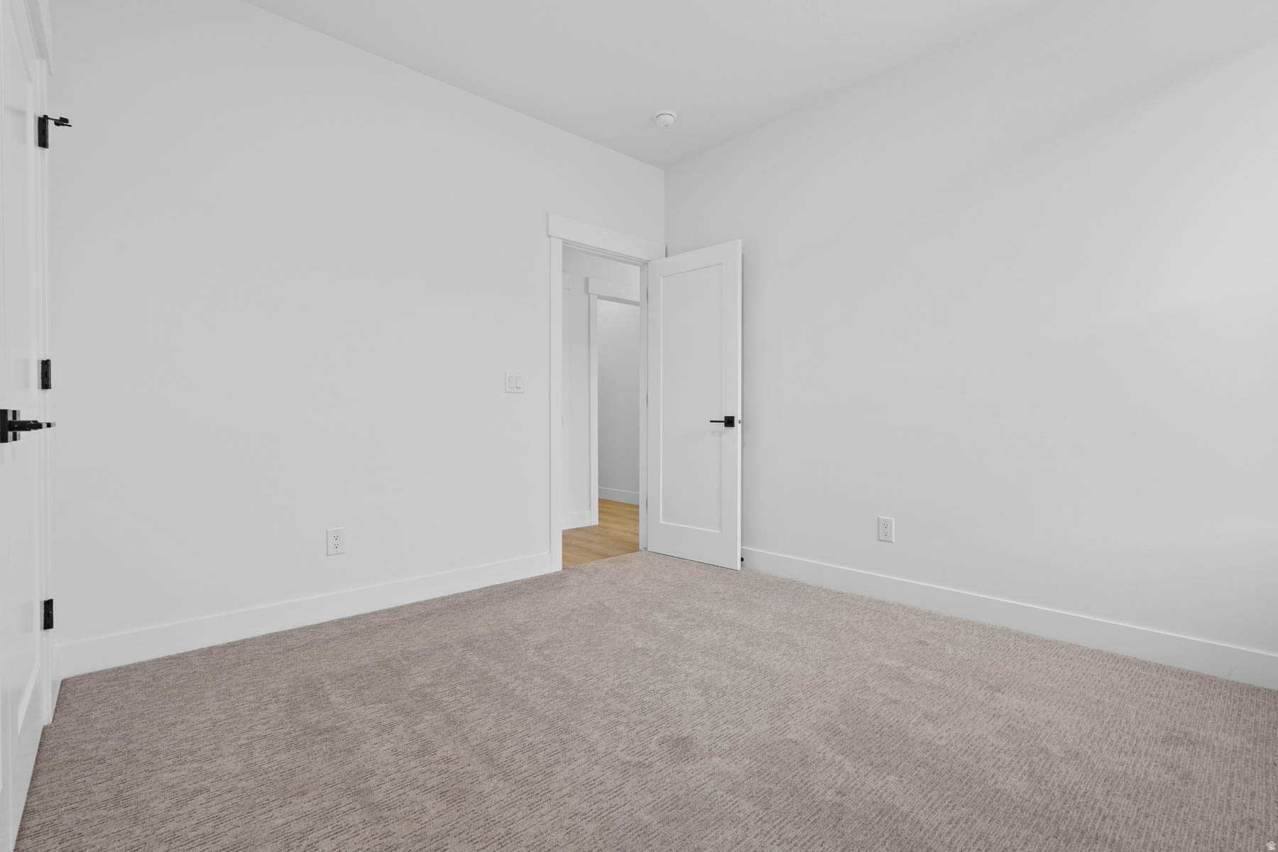 VISTAS AT SUMMIT RDG - Residential