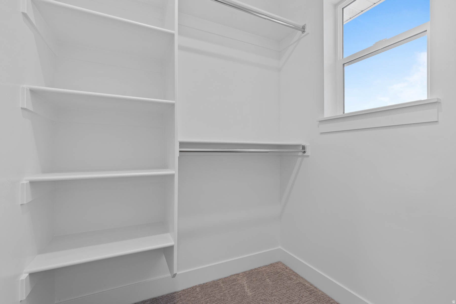 VISTAS AT SUMMIT RDG - Residential