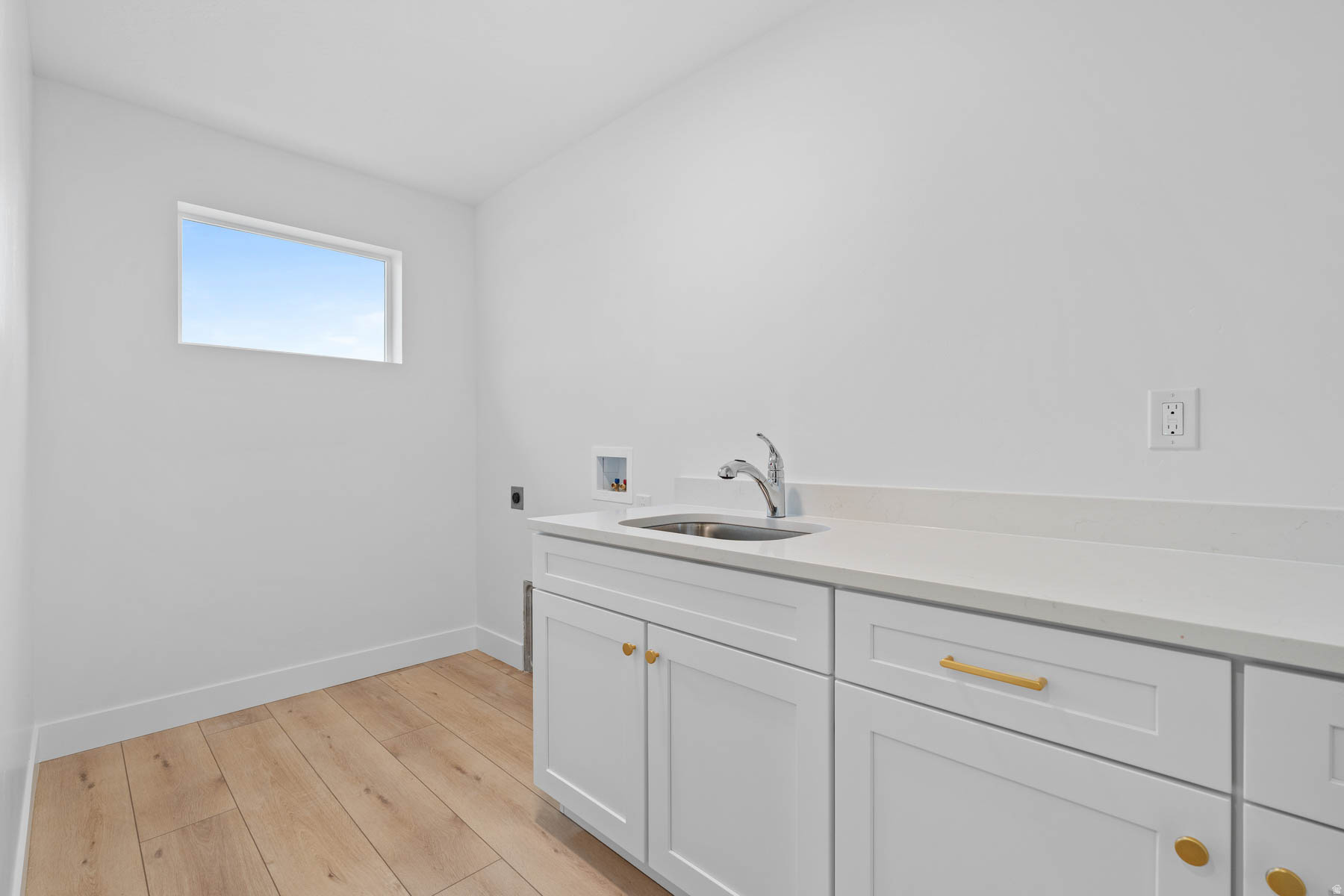 VISTAS AT SUMMIT RDG - Residential