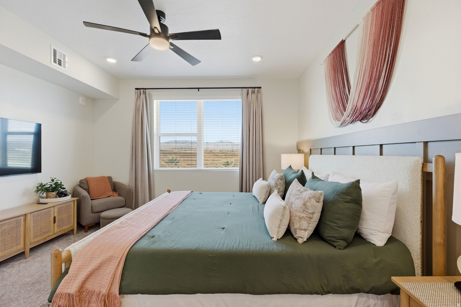 COVE CONDOMINIUMS A - Residential