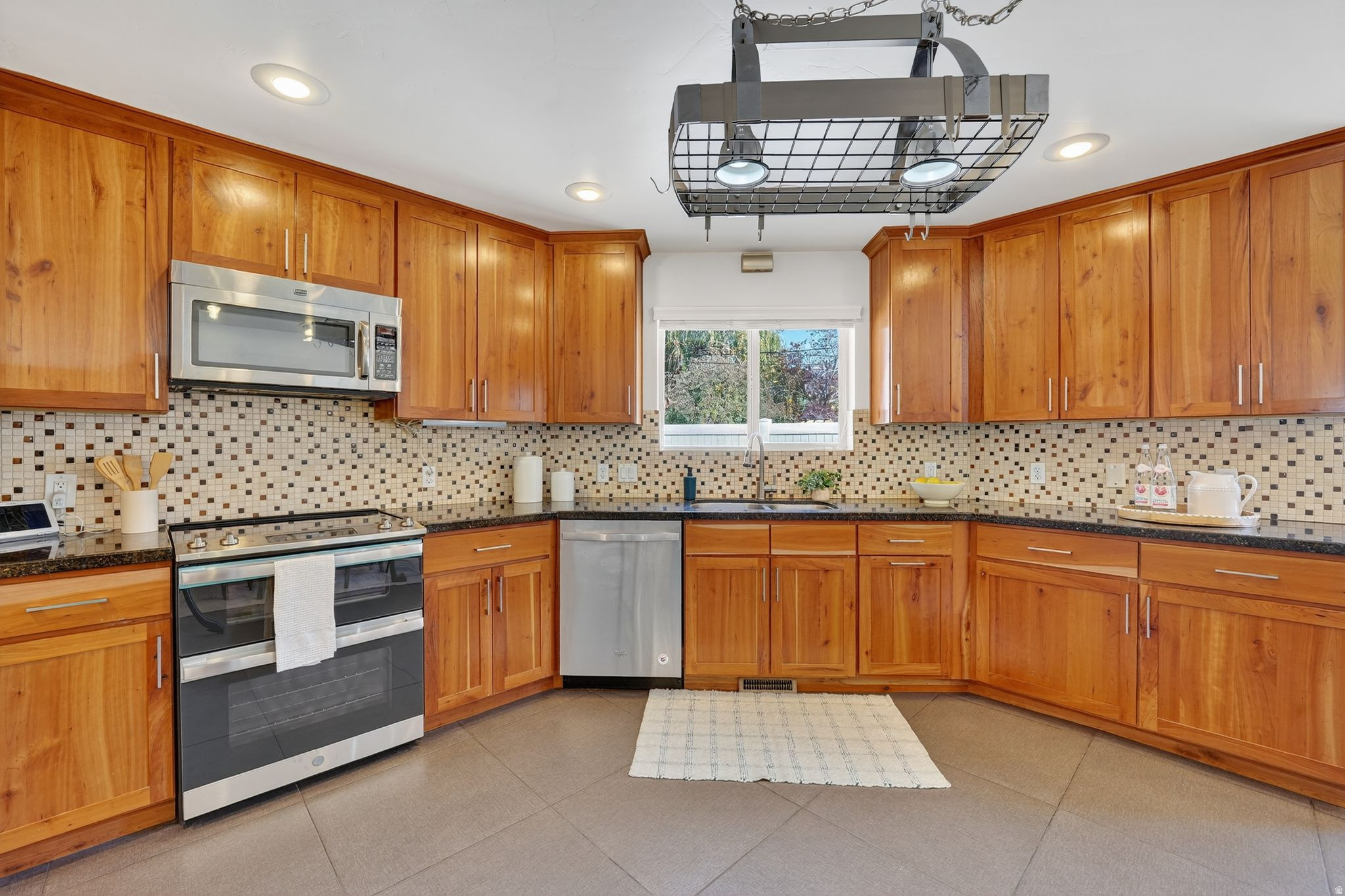 LORRAINE SUB - Residential