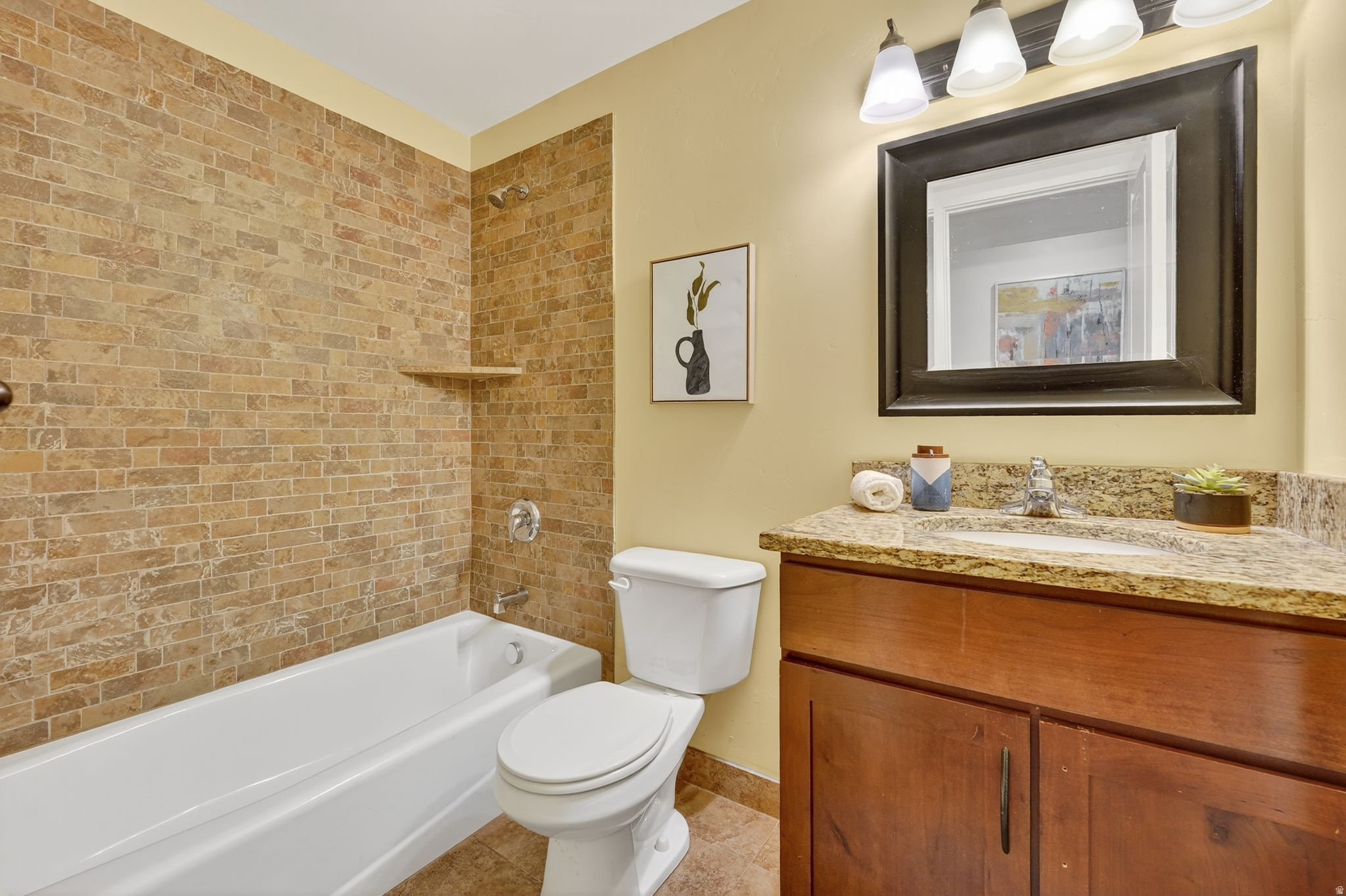 LORRAINE SUB - Residential