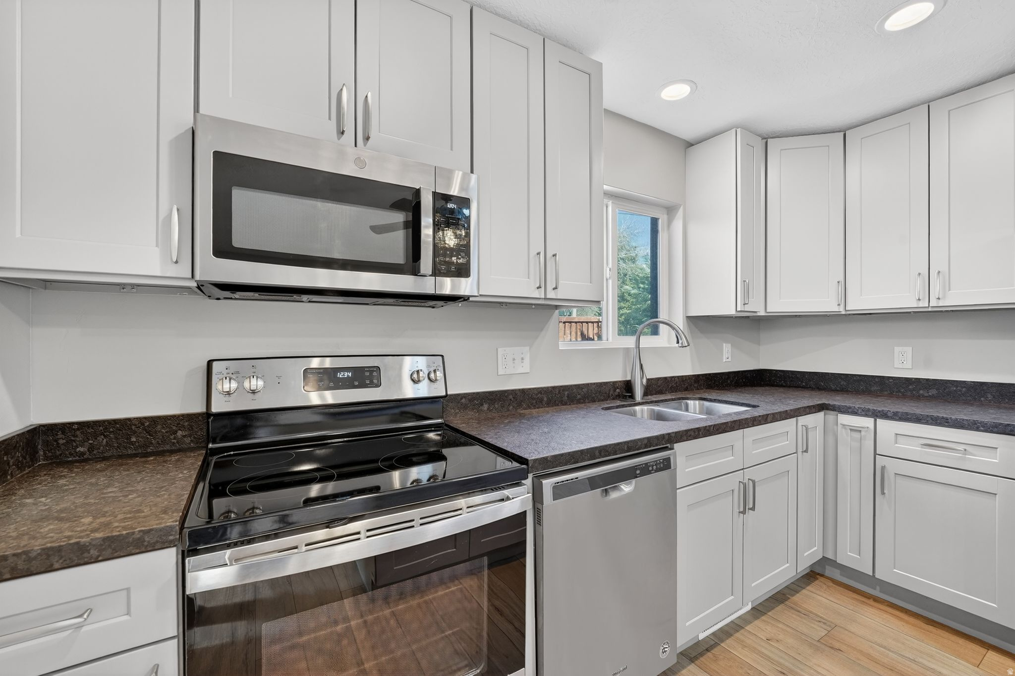 GRANDVIEW NORTH - Residential