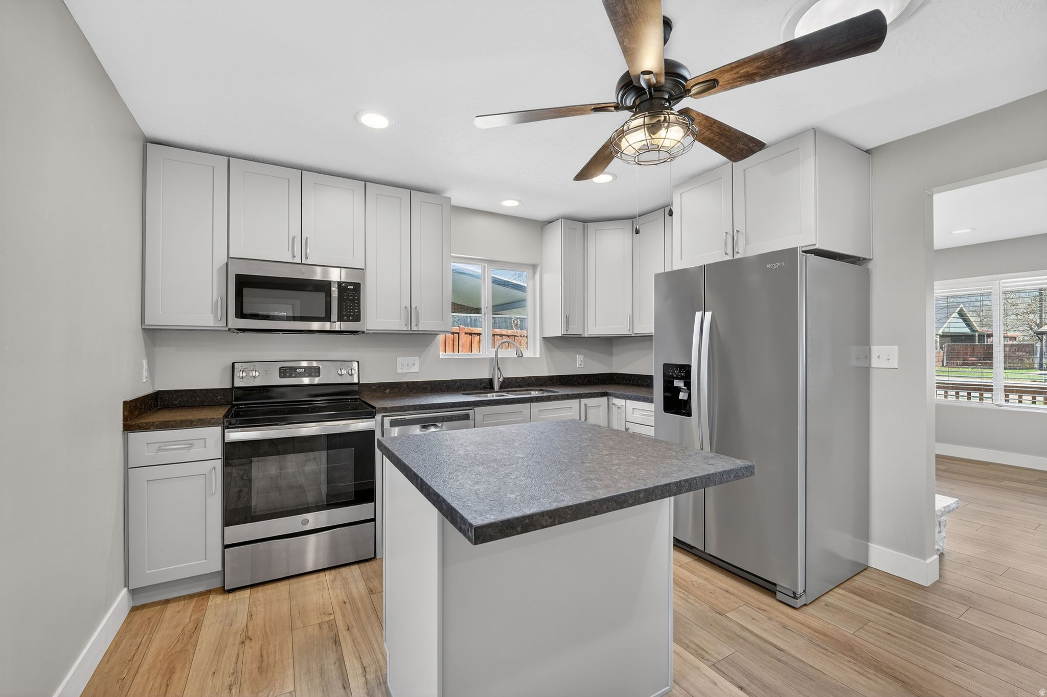 GRANDVIEW NORTH - Residential