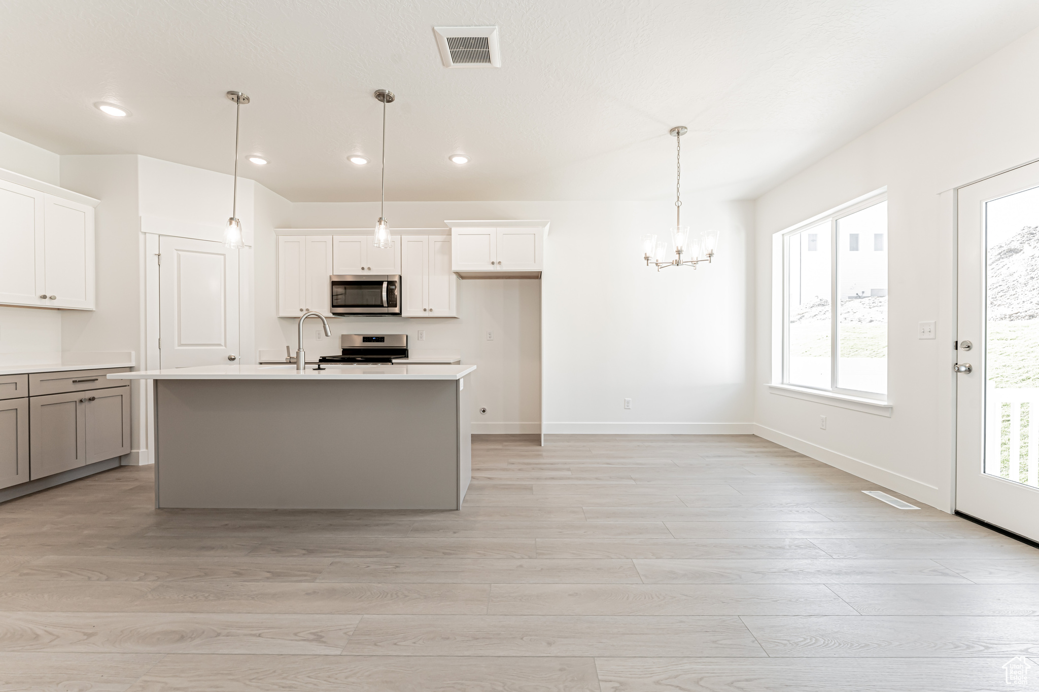 WILDFLOWER - Residential