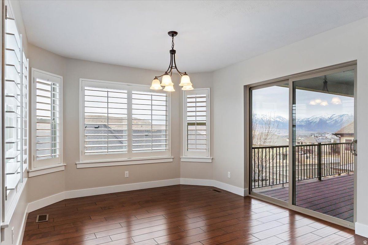 MT AIREY - Residential