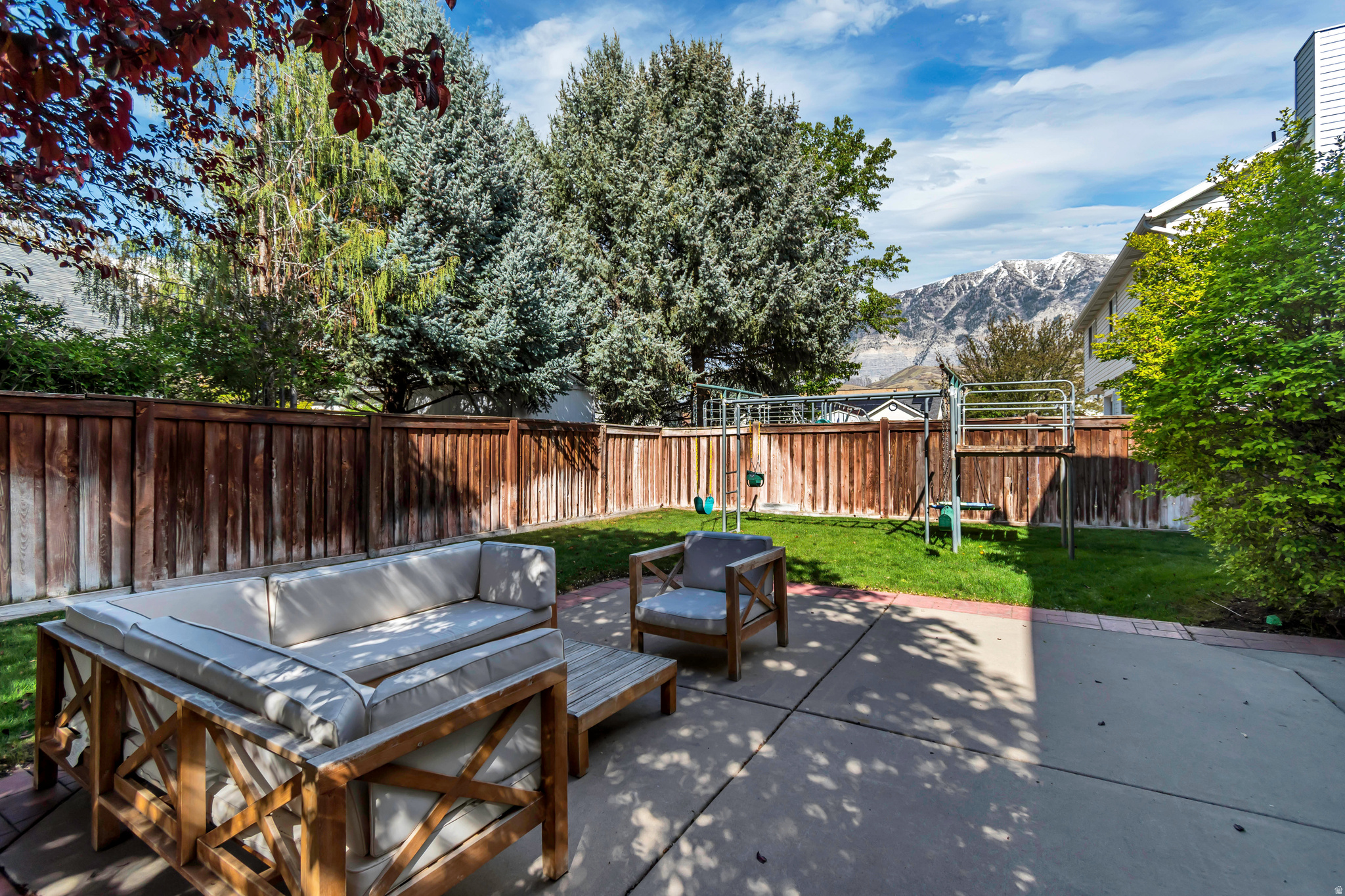 EAST CANYON - Residential
