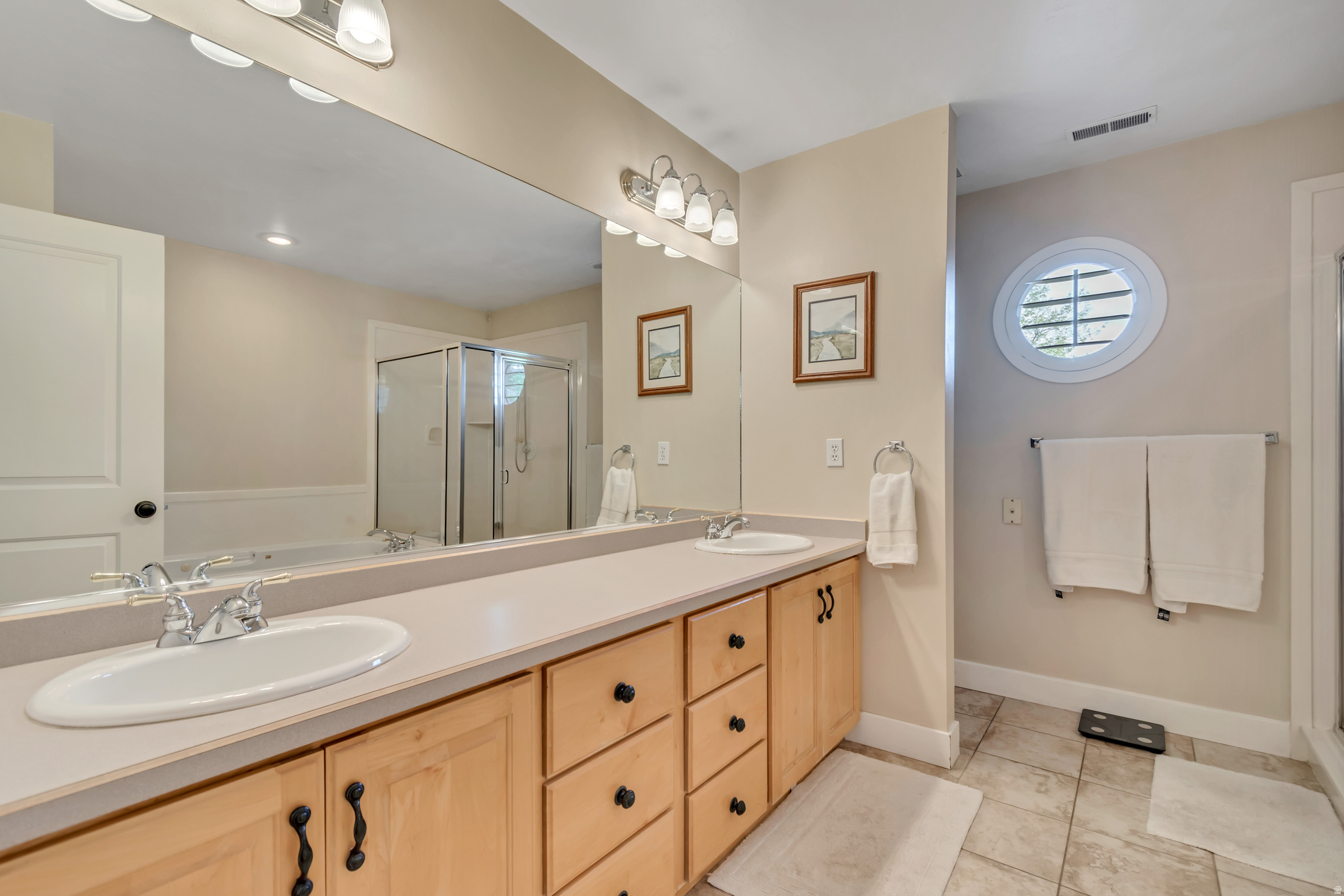 EAST CANYON - Residential