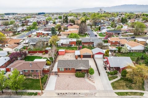 Tiny photo for 138 W 5818 S, Murray, UT 84107 (MLS # 2147205)