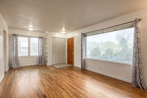 Tiny photo for 138 W 5818 S, Murray, UT 84107 (MLS # 2147205)