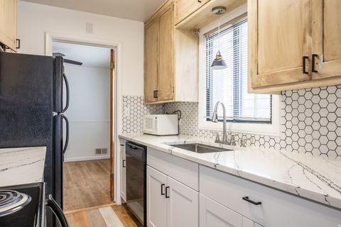 Tiny photo for 138 W 5818 S, Murray, UT 84107 (MLS # 2147205)