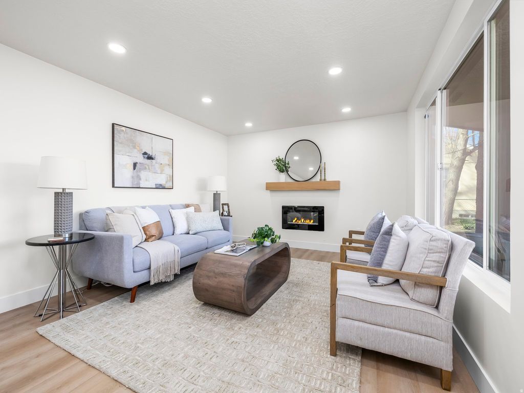 Photo of 11354 S TEMPLE DR, South Jordan, UT 84095 (MLS # 2144879)