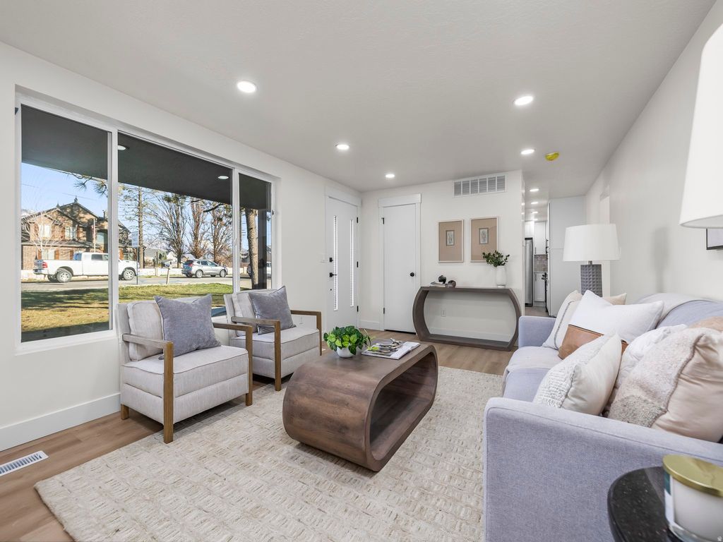 Photo of 11354 S TEMPLE DR, South Jordan, UT 84095 (MLS # 2144879)