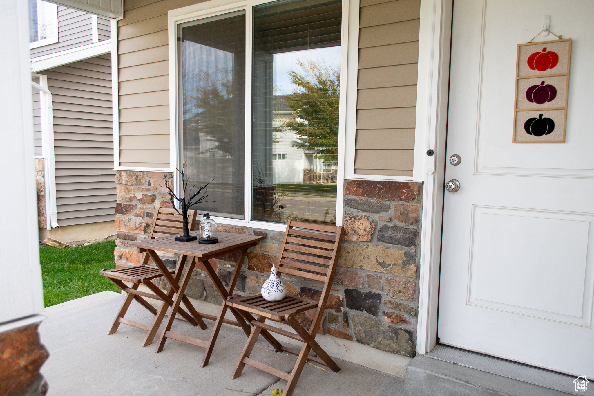 GREEN CANYON SQUARE - Residential