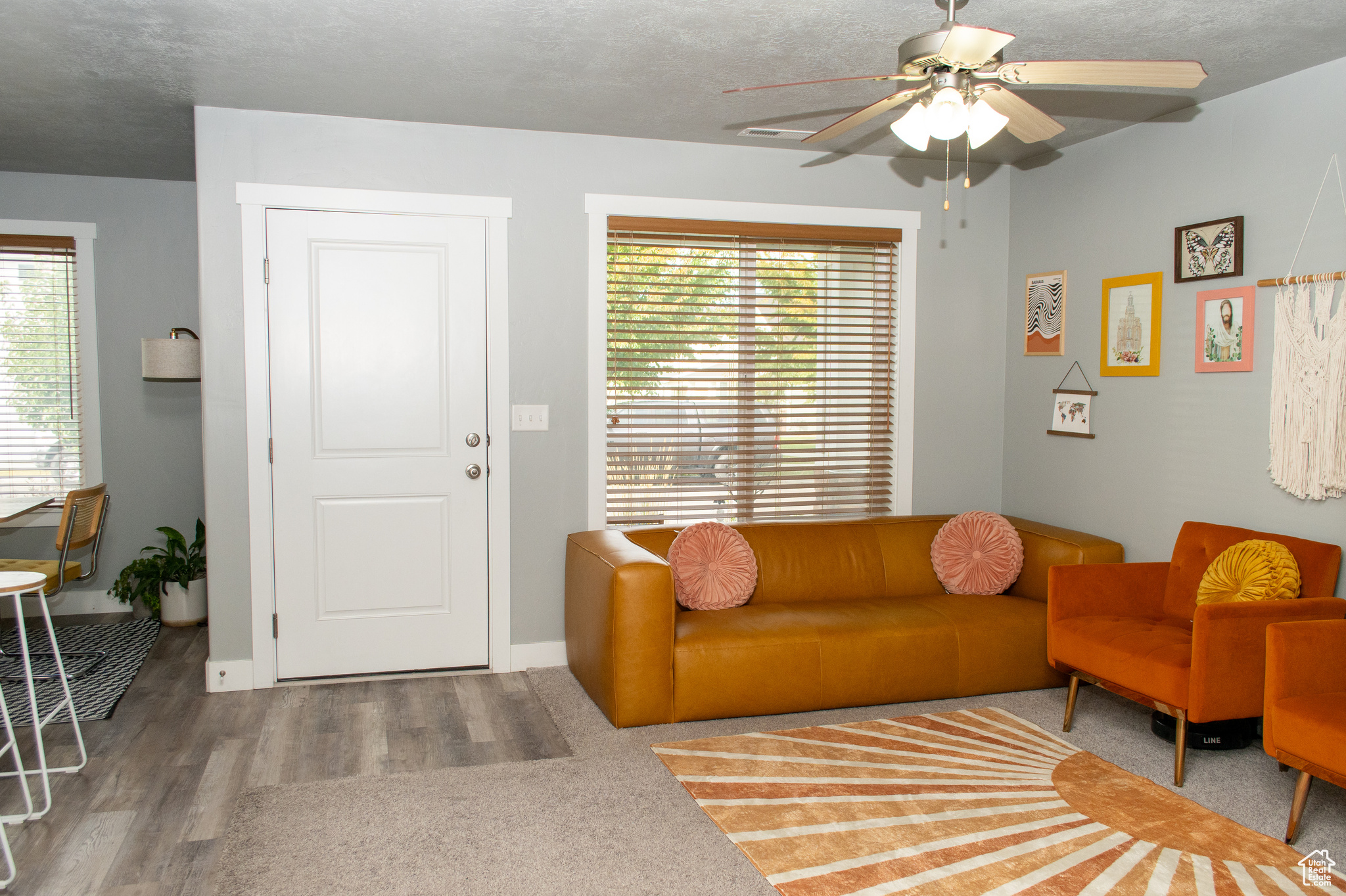 GREEN CANYON SQUARE - Residential