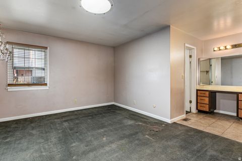 Tiny photo for 150 E 600 N #18, Kaysville, UT 84037 (MLS # 2143007)