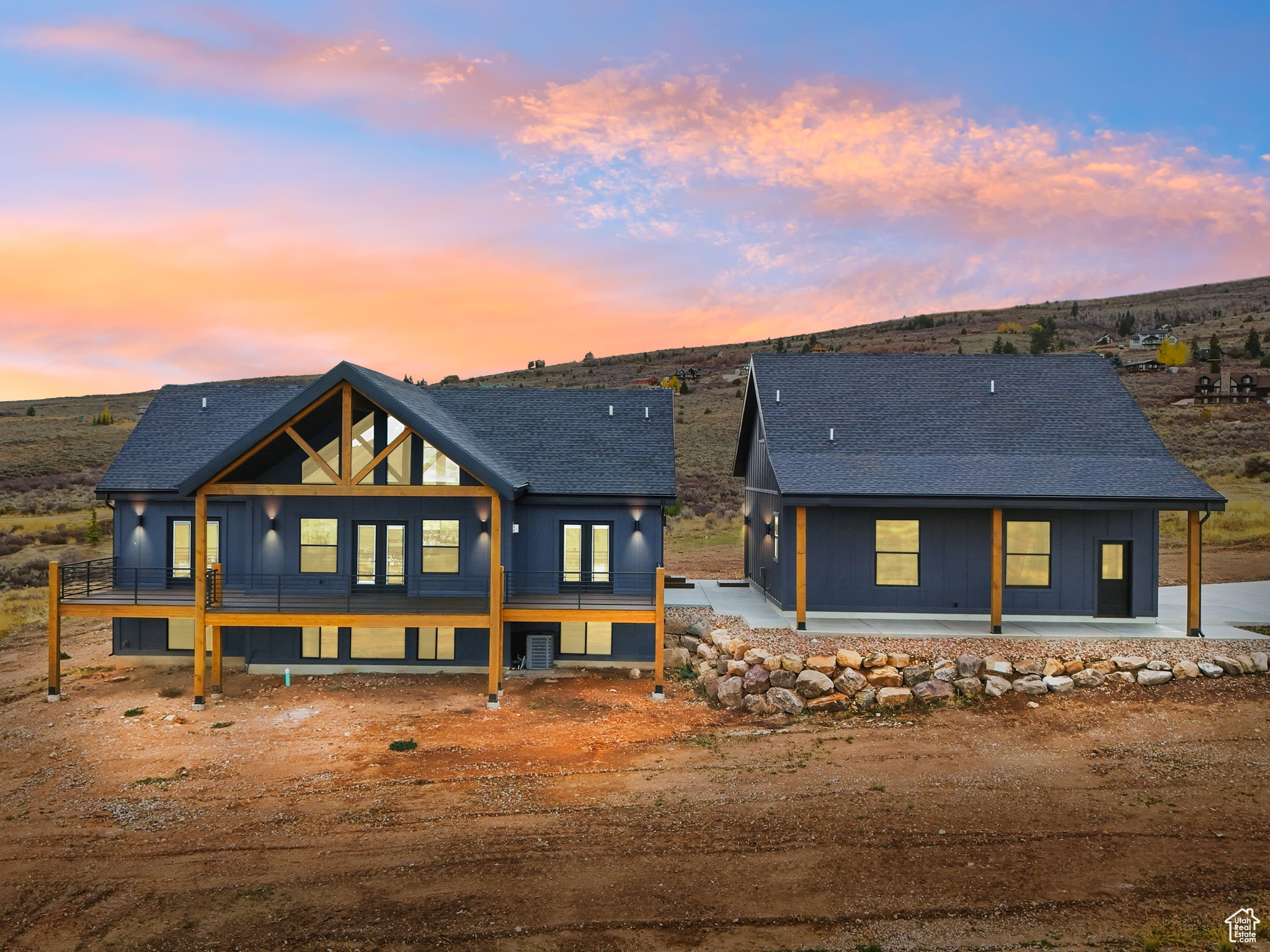 OMEGA SUB 4 - Residential