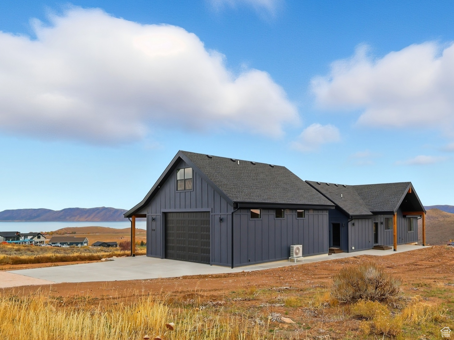 OMEGA SUB 4 - Residential