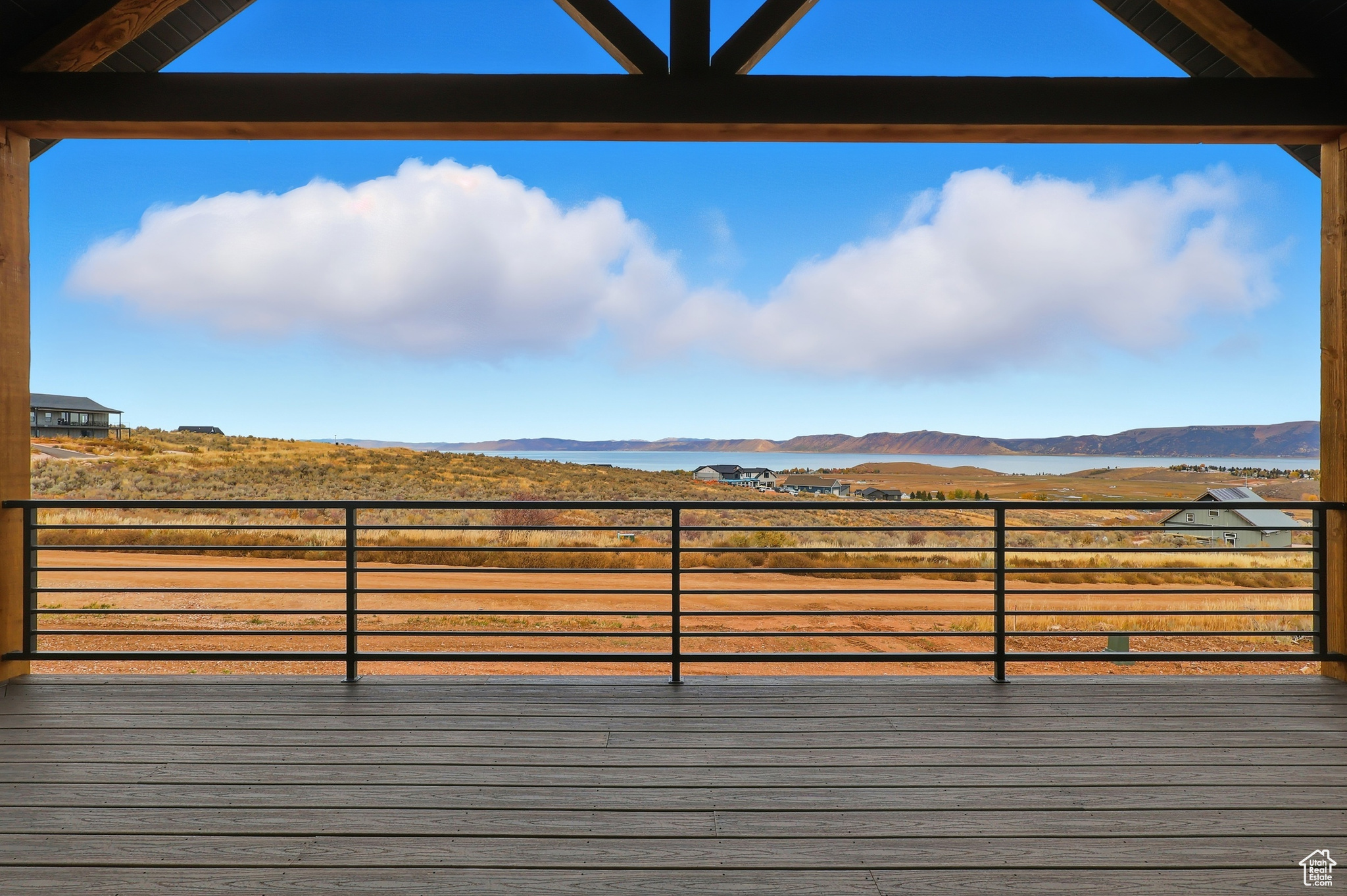 OMEGA SUB 4 - Residential